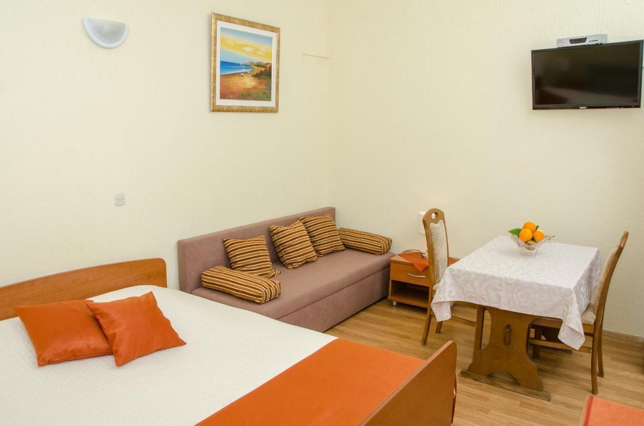 Bed & Breakfast Villa Vrgorac Orebić Exterior foto